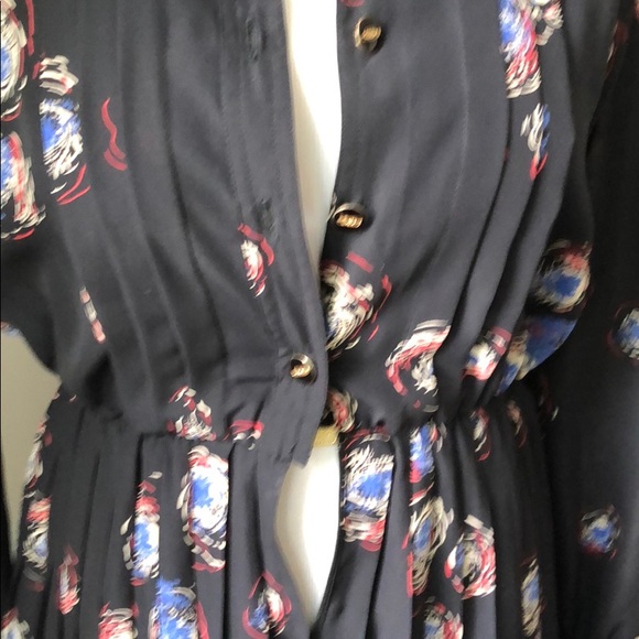 Pretty Print Dress - Picture 7 of 7